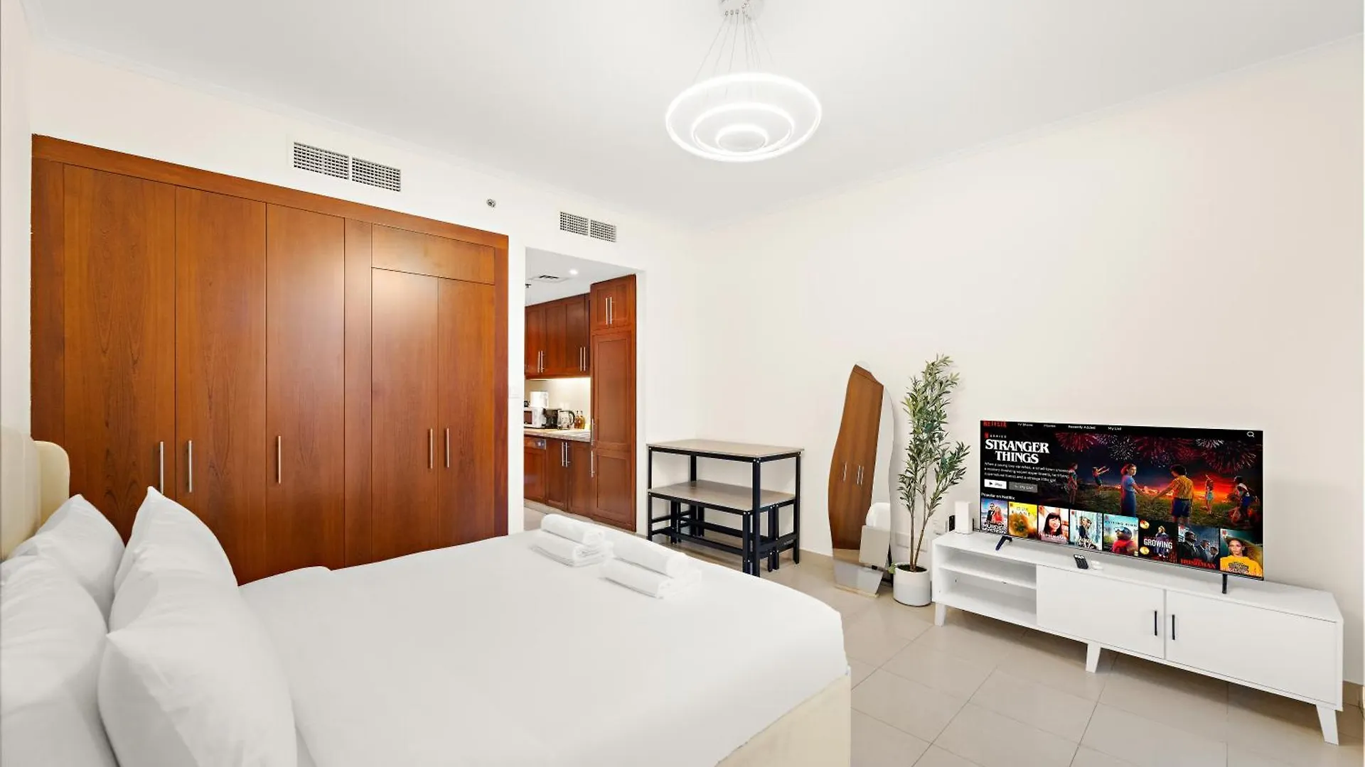 Cozy Studio With Scenic Canal Views Dubai 0*,